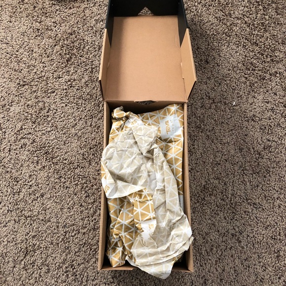 Teva Universal Flatform - Picture 3 of 5